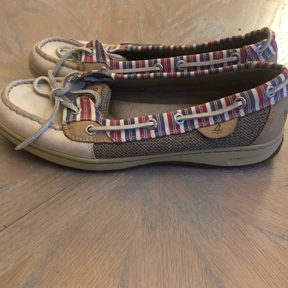 Sperry’s - Picture 3 of 3